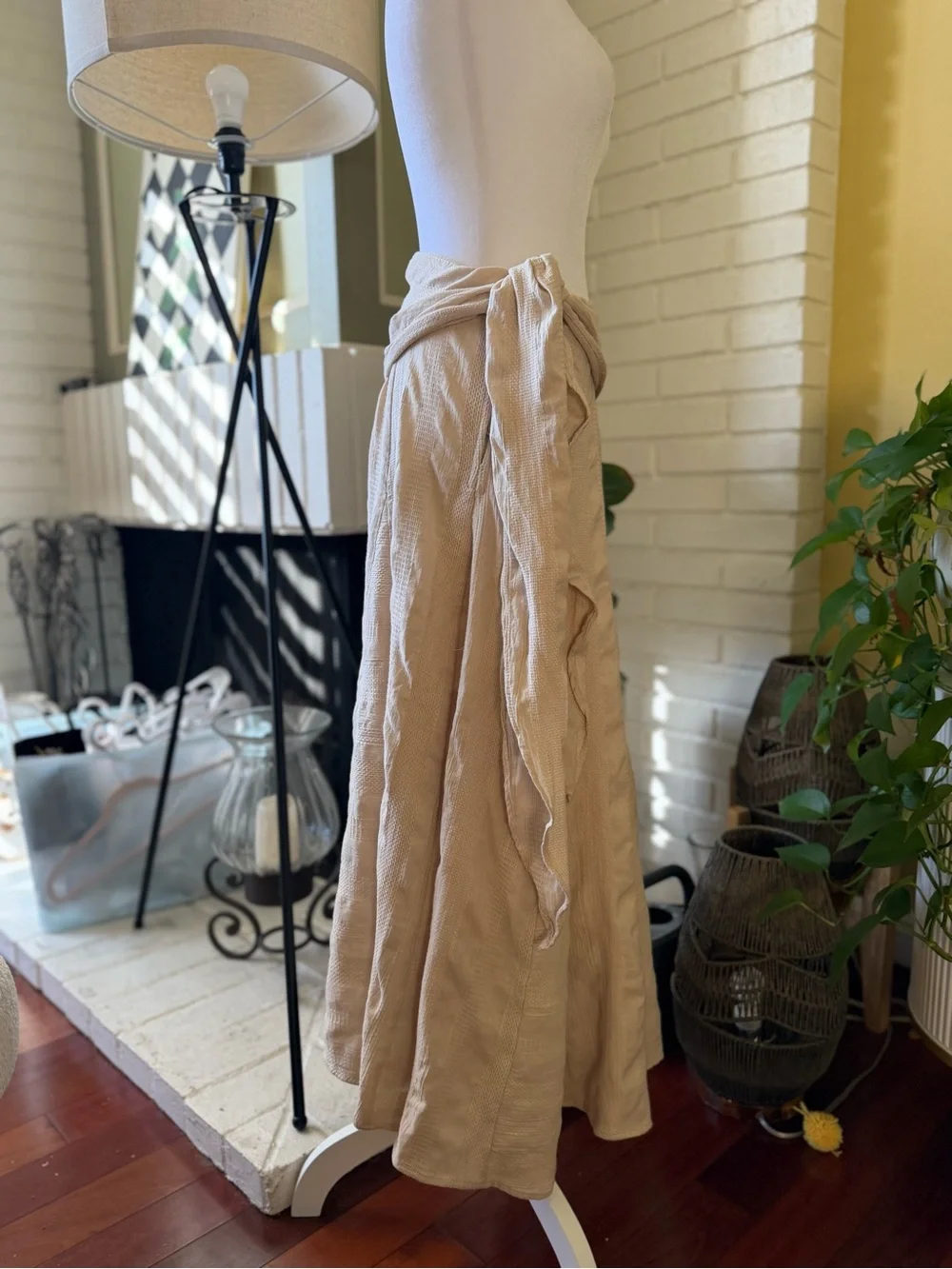 Free People flowing beige